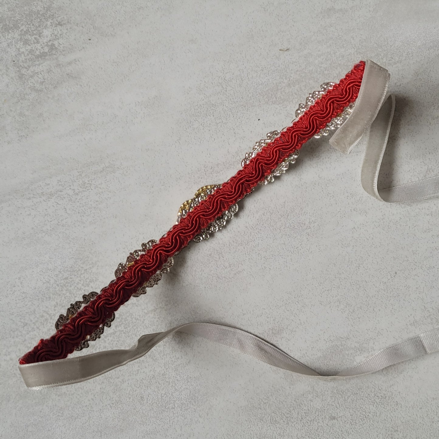 WhatEver collection: The Kiss Me Honey metal choker with red lips, rhinestones and glass crystals (update photos before launch)