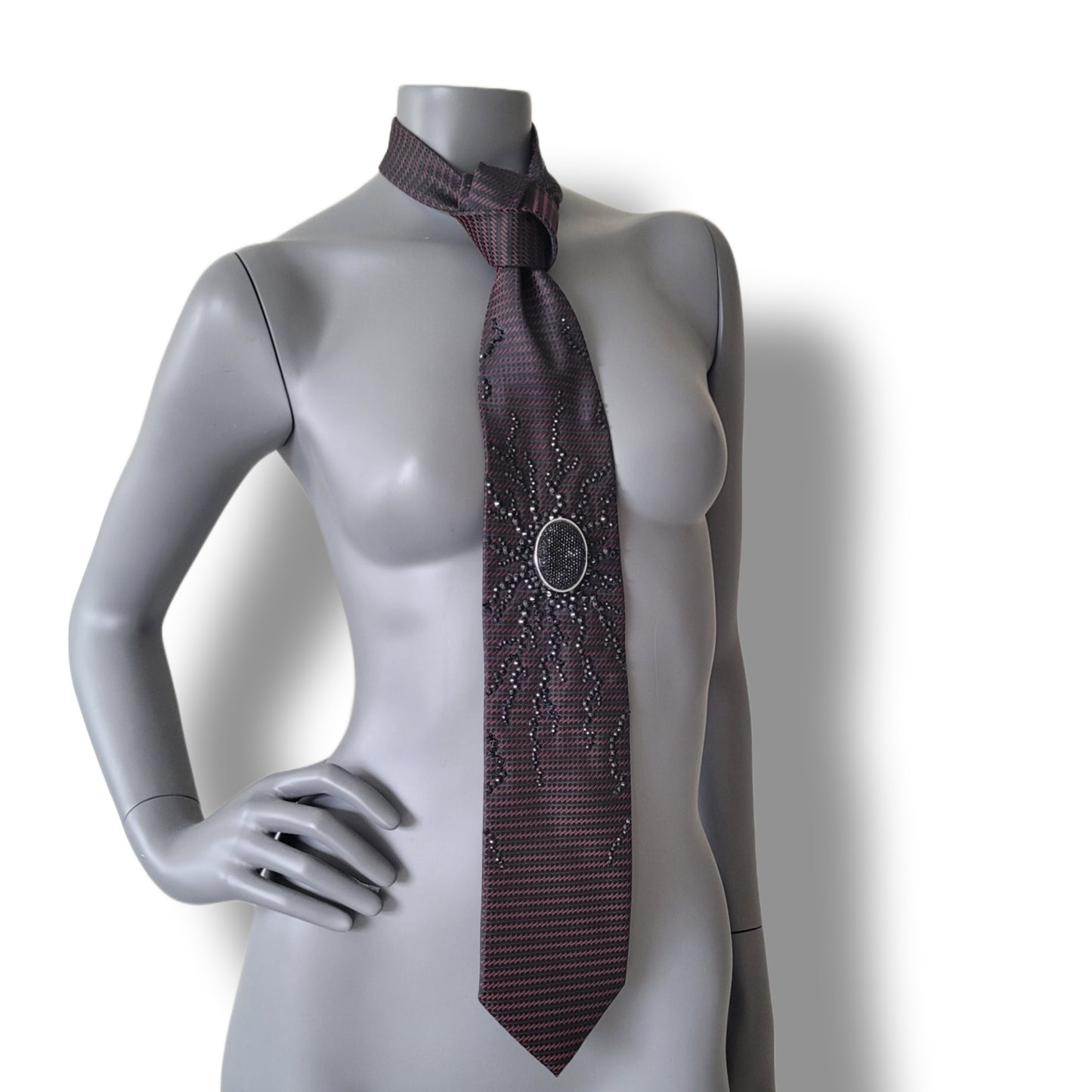 Origin collection: The Origin V tie, vintage necktie with black glass crystals