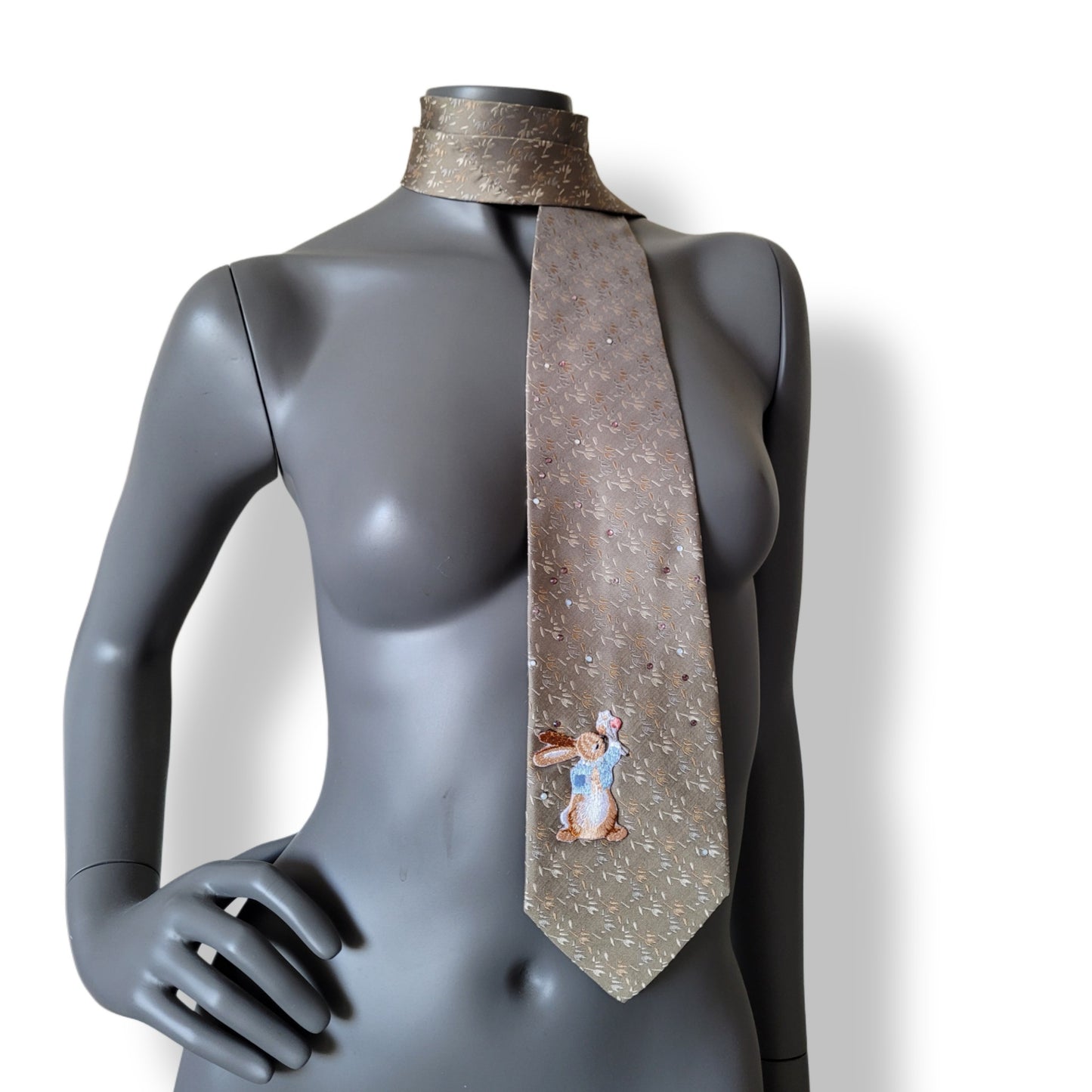 Pastel Bunnies collection, Easter 2025 edition: Pastel Bunny 3 tie, vintage light grayish brown or dark beige pure silk necktie with floral print, shimmering glass crystals and a bunny applique