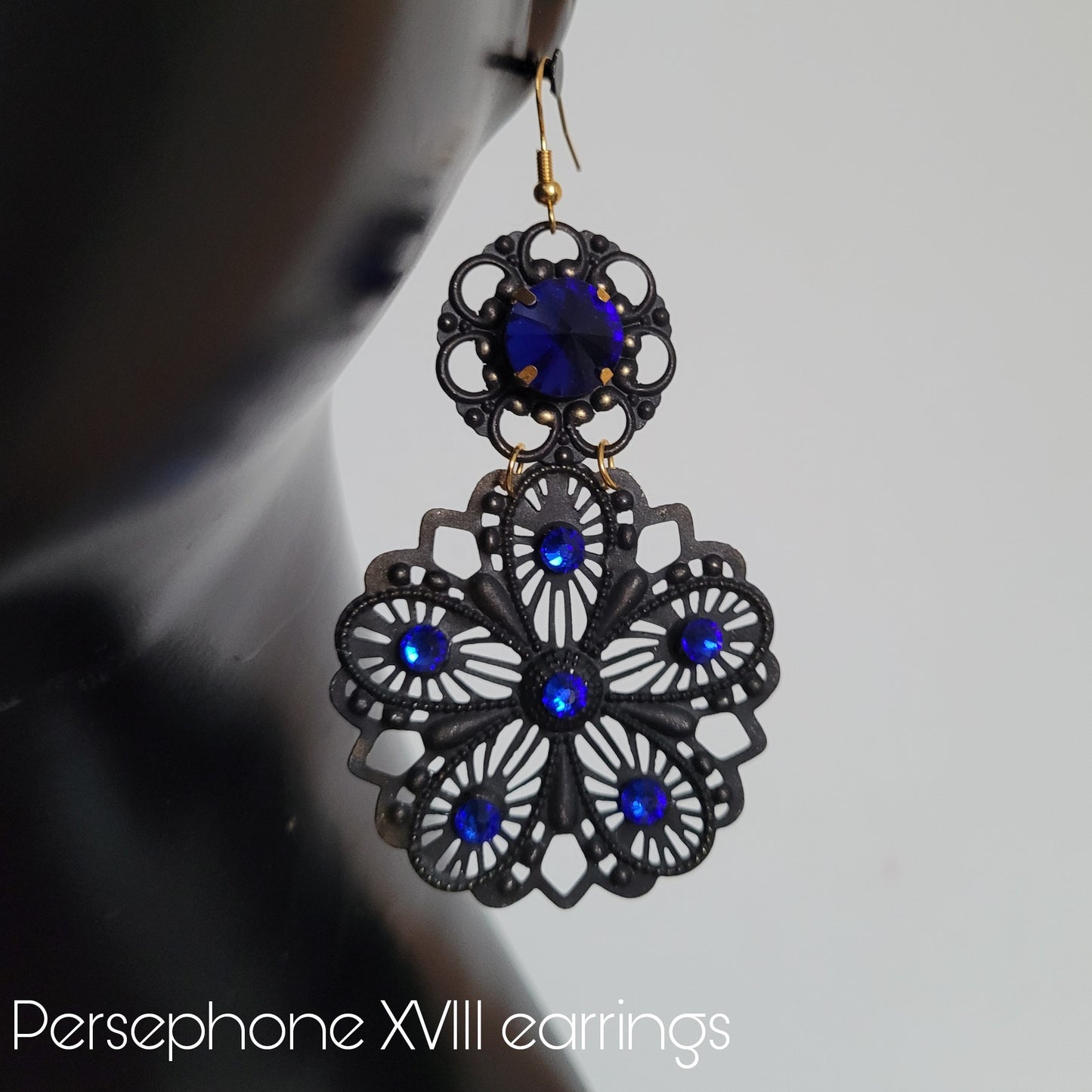 Deusa ex Machina collection: The Persephone earrings