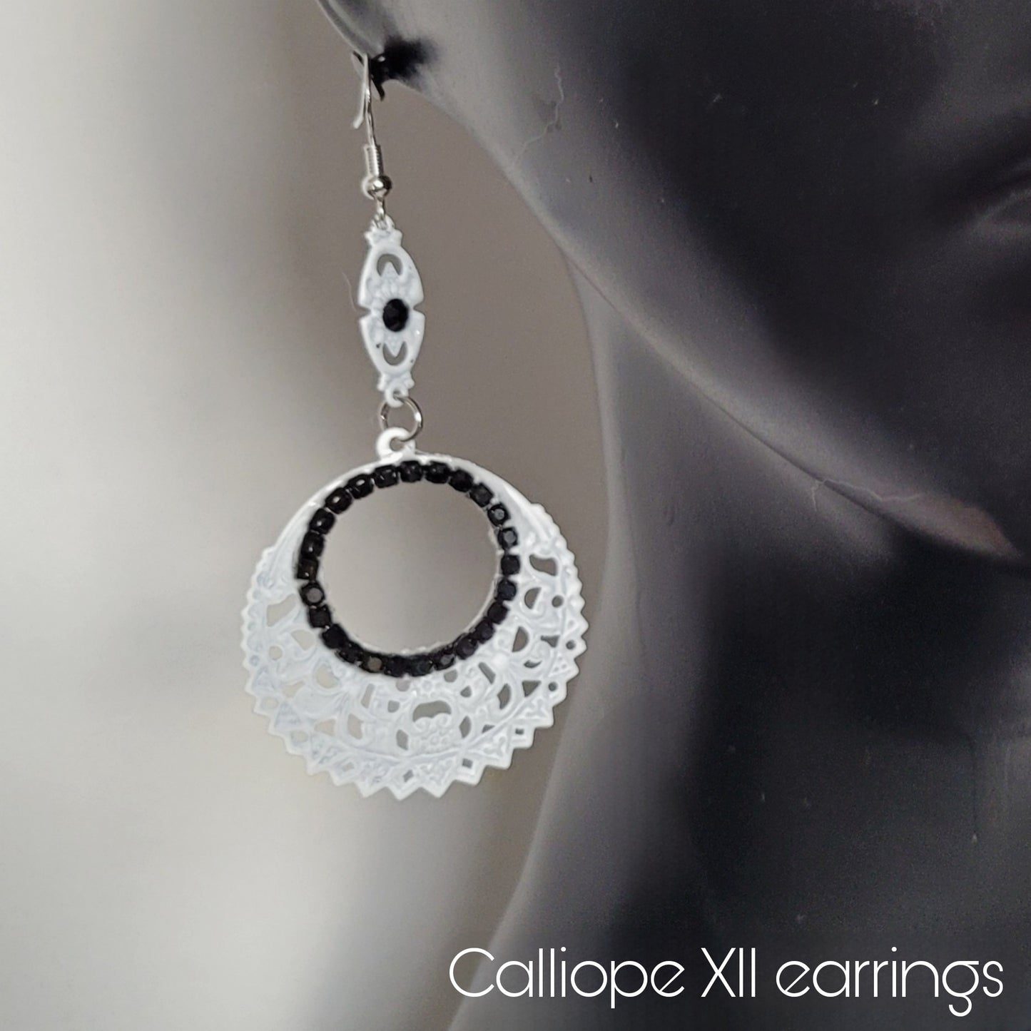 Deusa ex Machina collection: The Calliope earrings