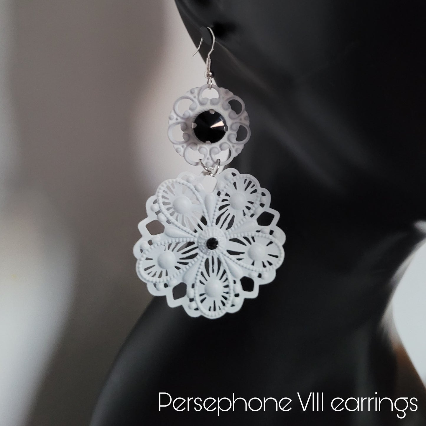 Deusa ex Machina collection: The Persephone earrings