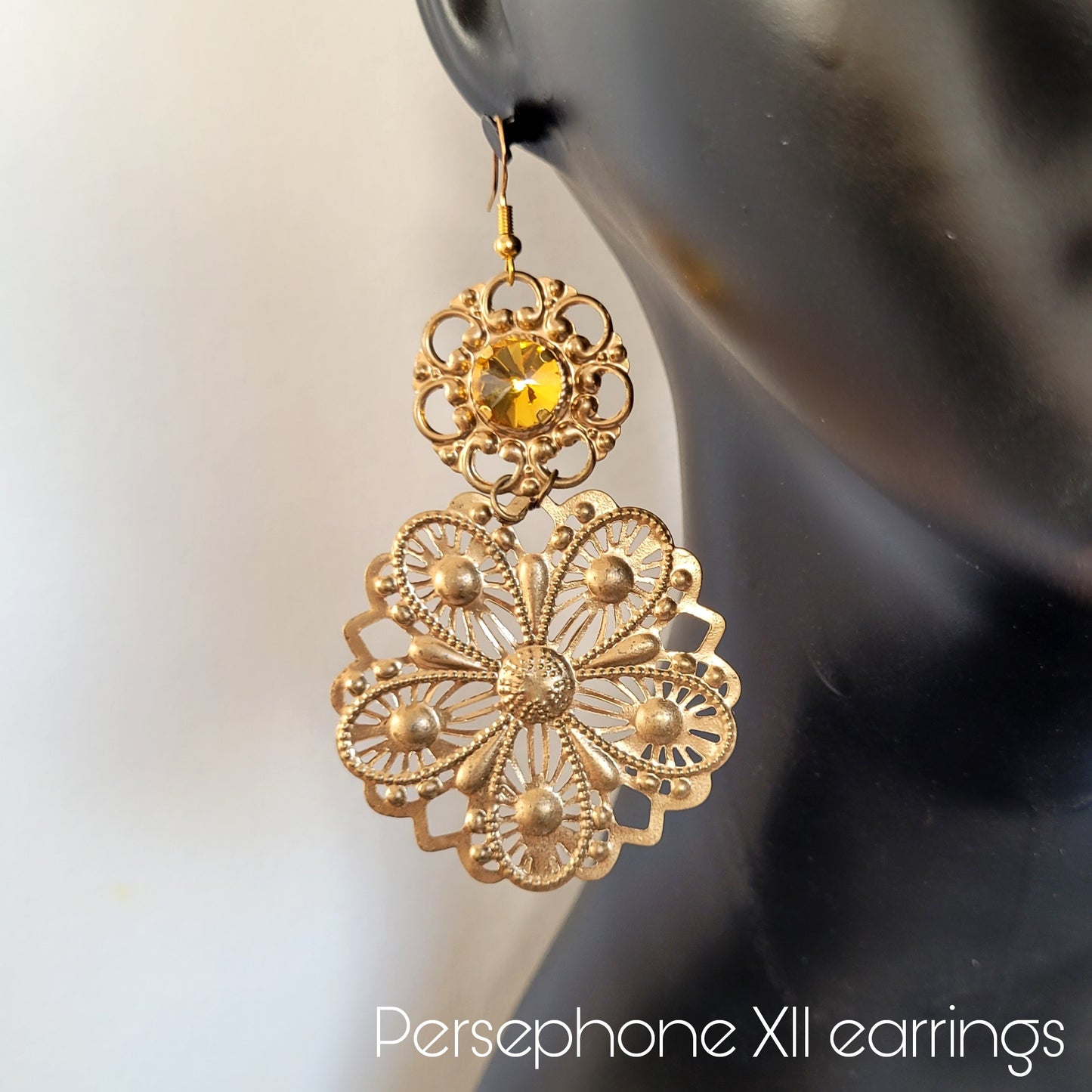 Deusa ex Machina collection: The Persephone earrings