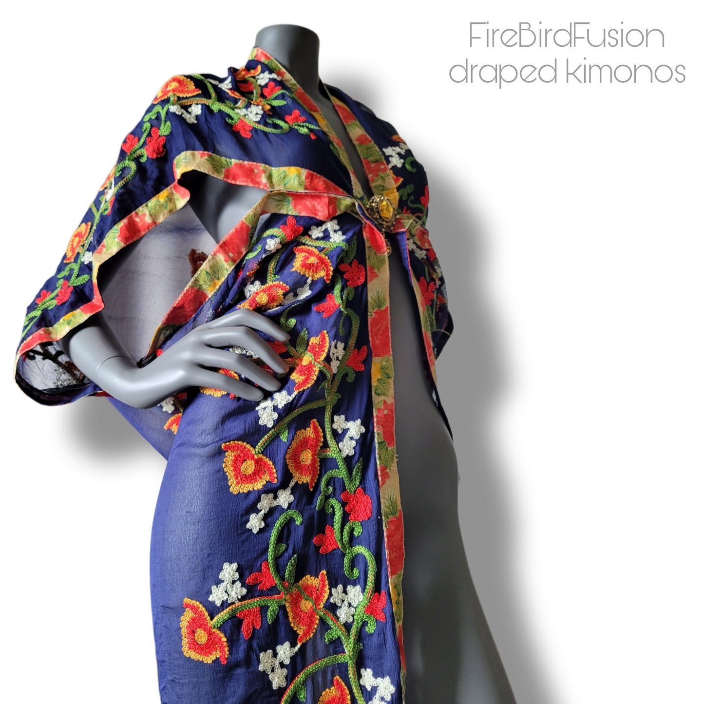 Draped short kimono in dark blue with colourful floral embroidery in red, yellow and green (S)