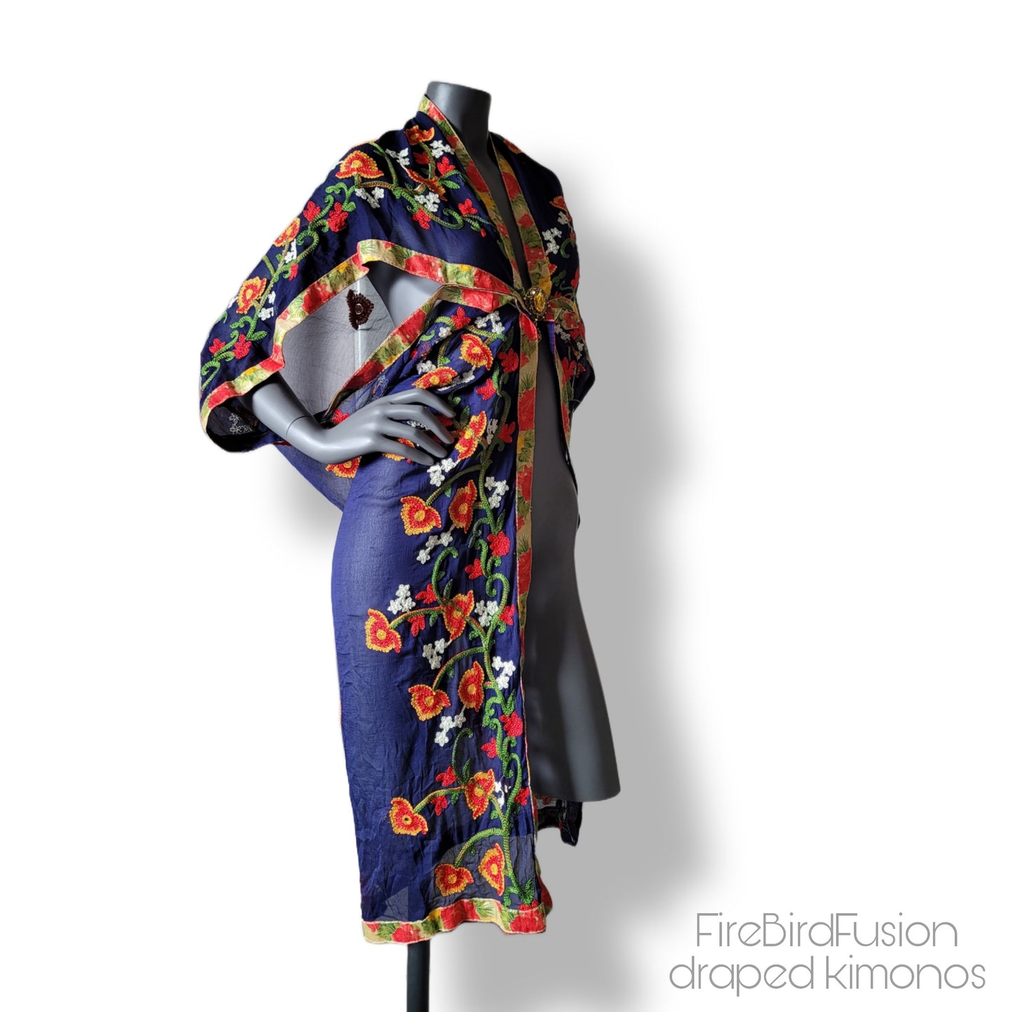Draped short kimono in dark blue with colourful floral embroidery in red, yellow and green (S)