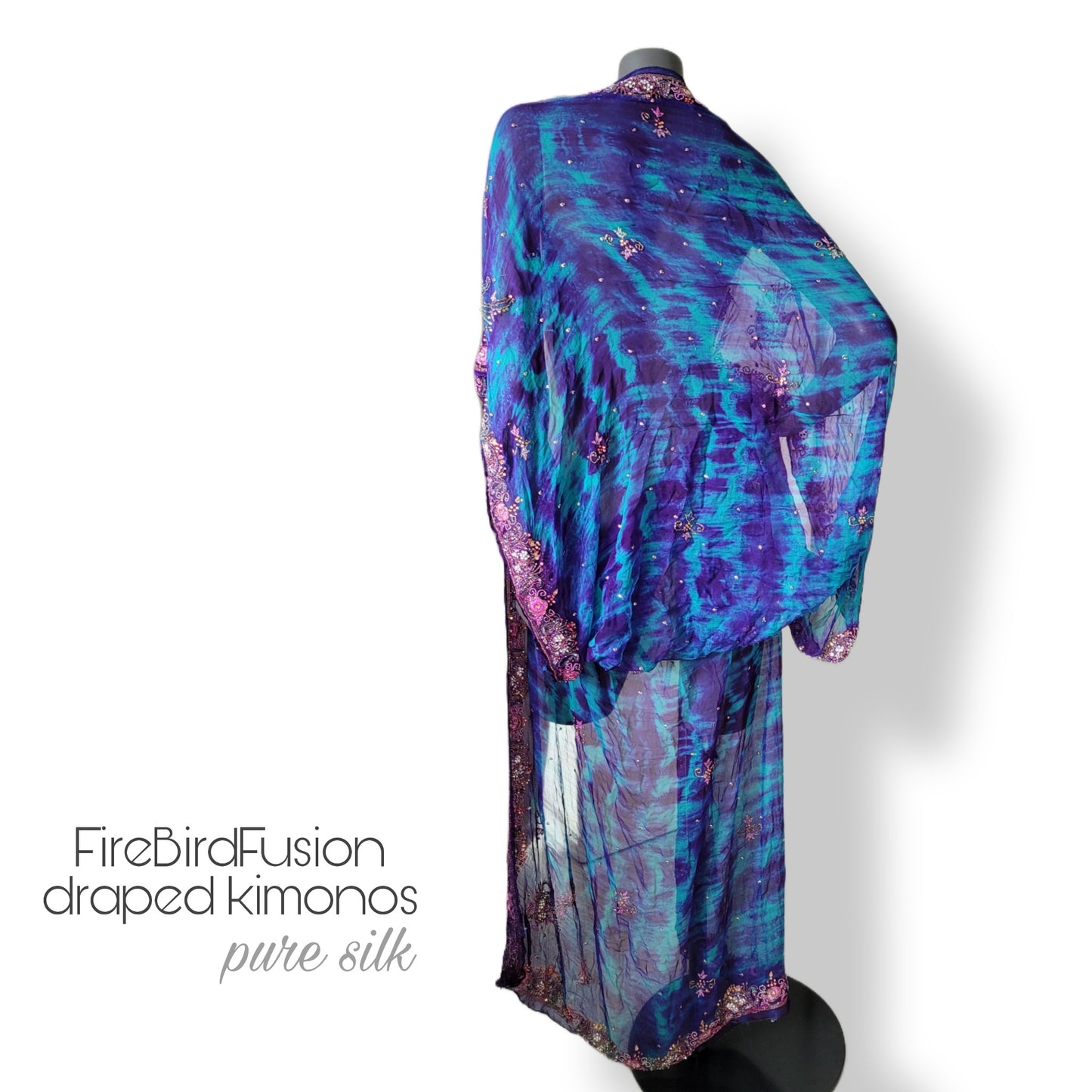 Luxurious draped kimono in pure silk, hand dyed batik in blue, purple and turqouise with stunning zardozi embroidery in lavender (L-XL)