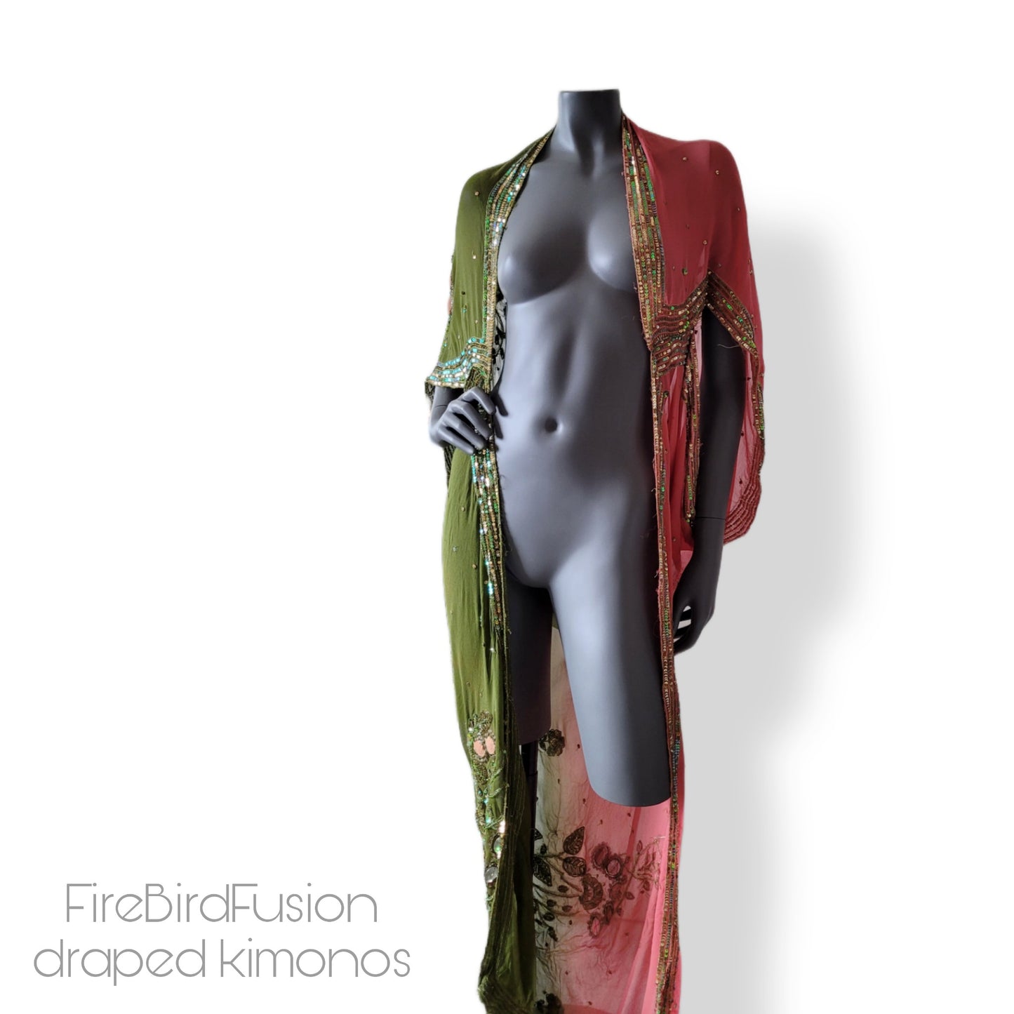 Draped kimono in warm pink and moss green with velvet appliques and beautiful embroidery (S-M)