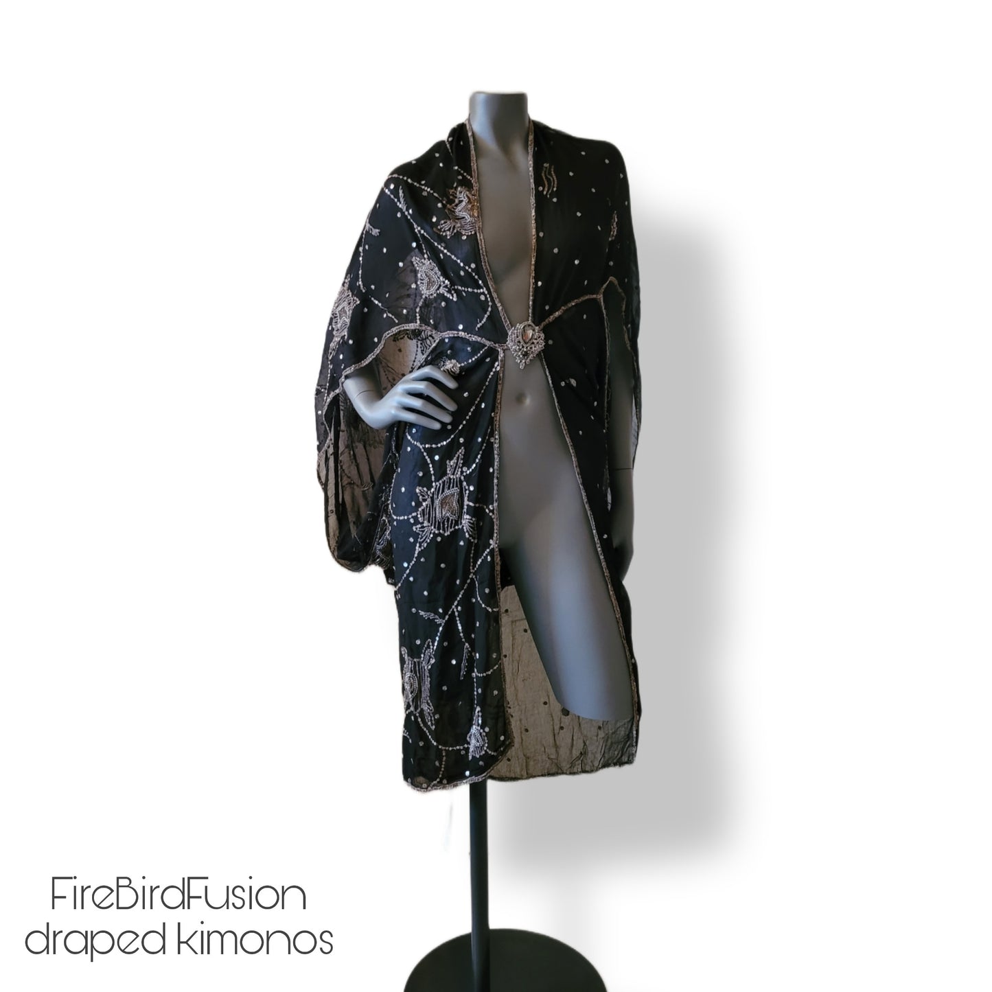 Draped kimono in black with golden embroidery (S)