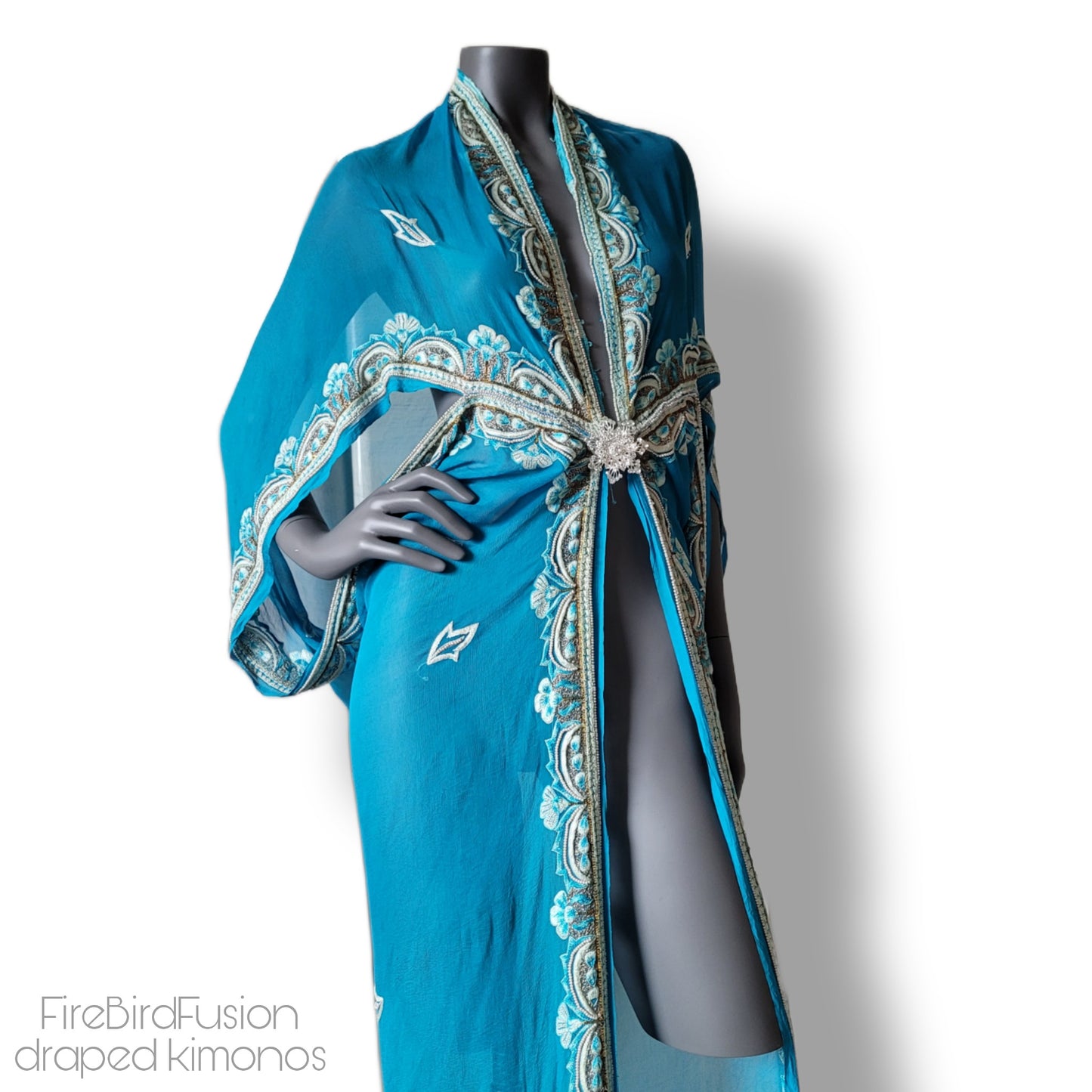Luxurious blue draped kimono with beautiful hand embroidered trim (M)