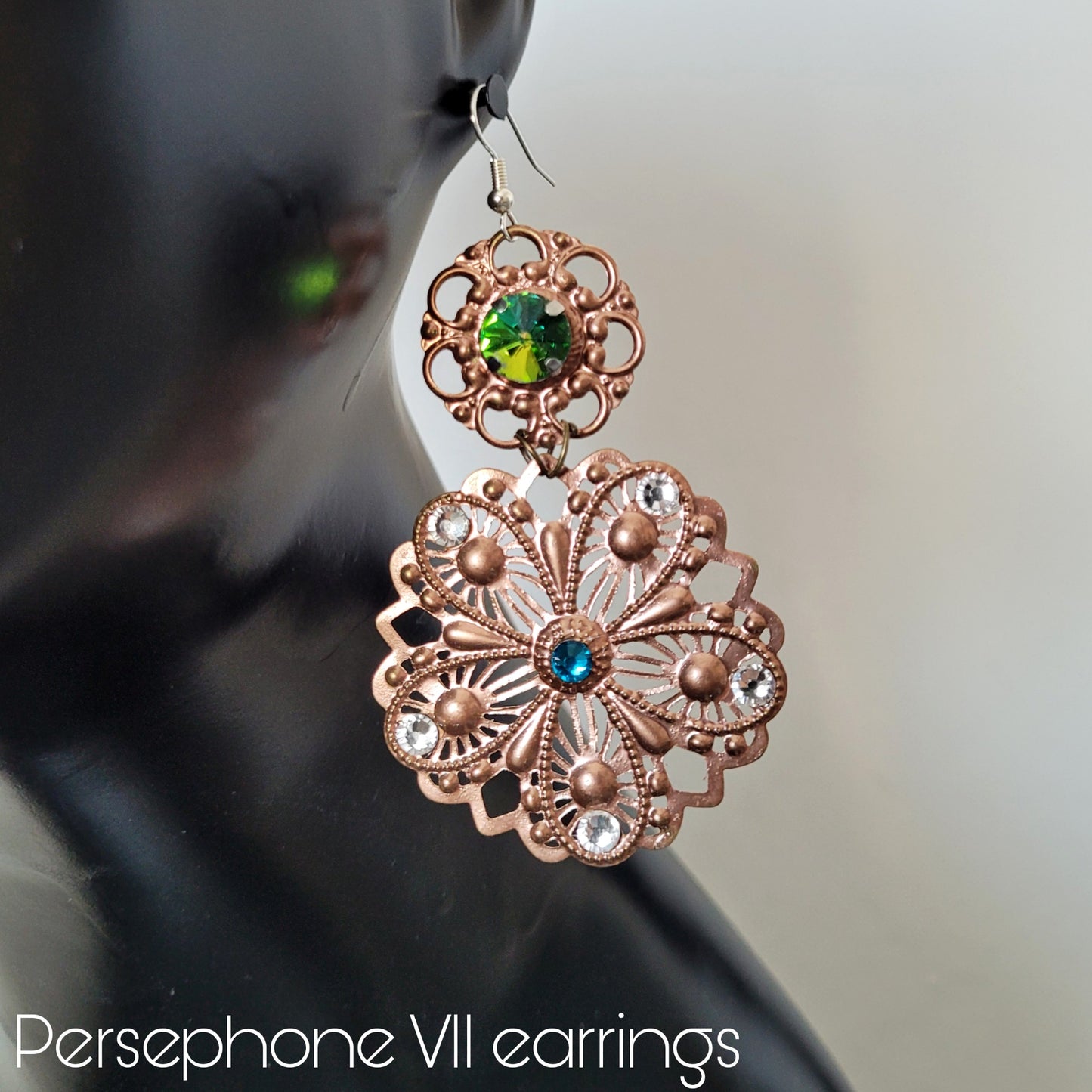 Deusa ex Machina collection: The Persephone earrings