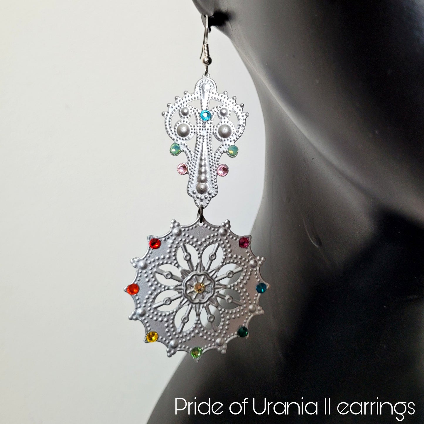 Deusa ex Machina collection: The Pride of Urania earrings