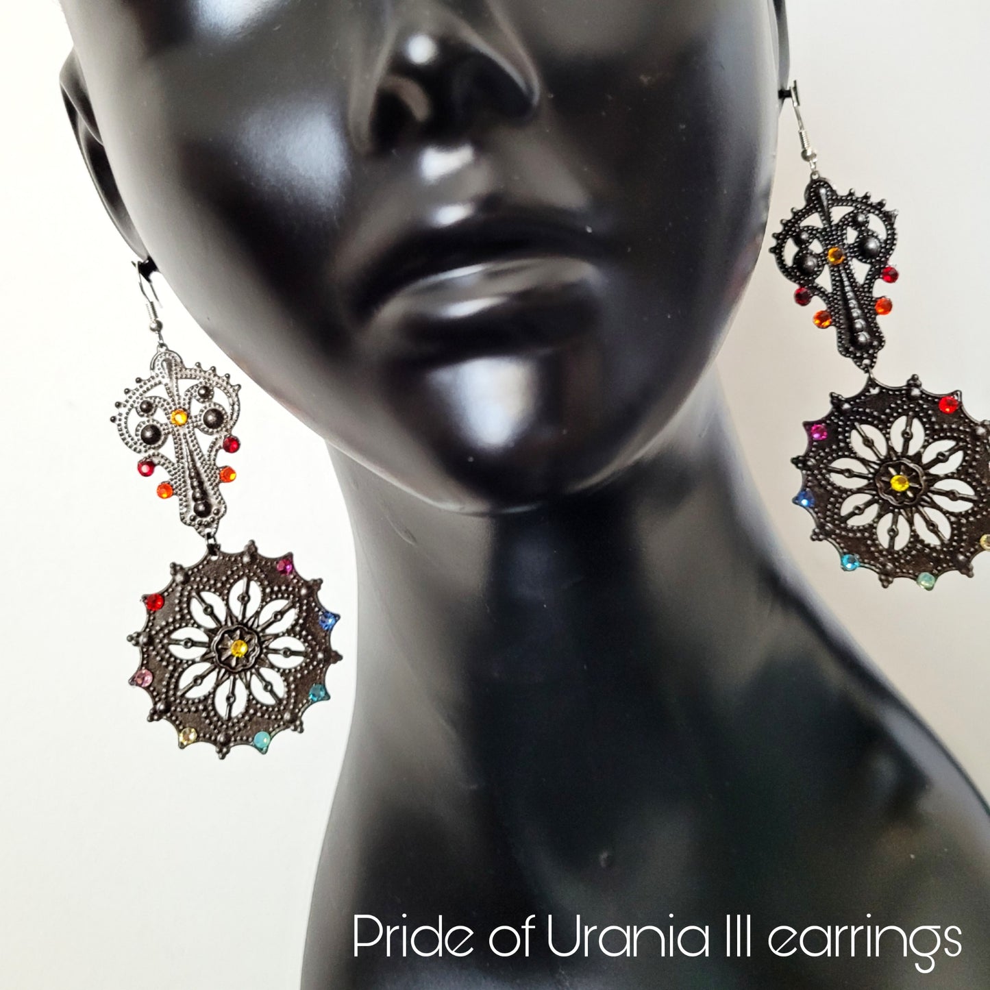 Deusa ex Machina collection: The Pride of Urania earrings