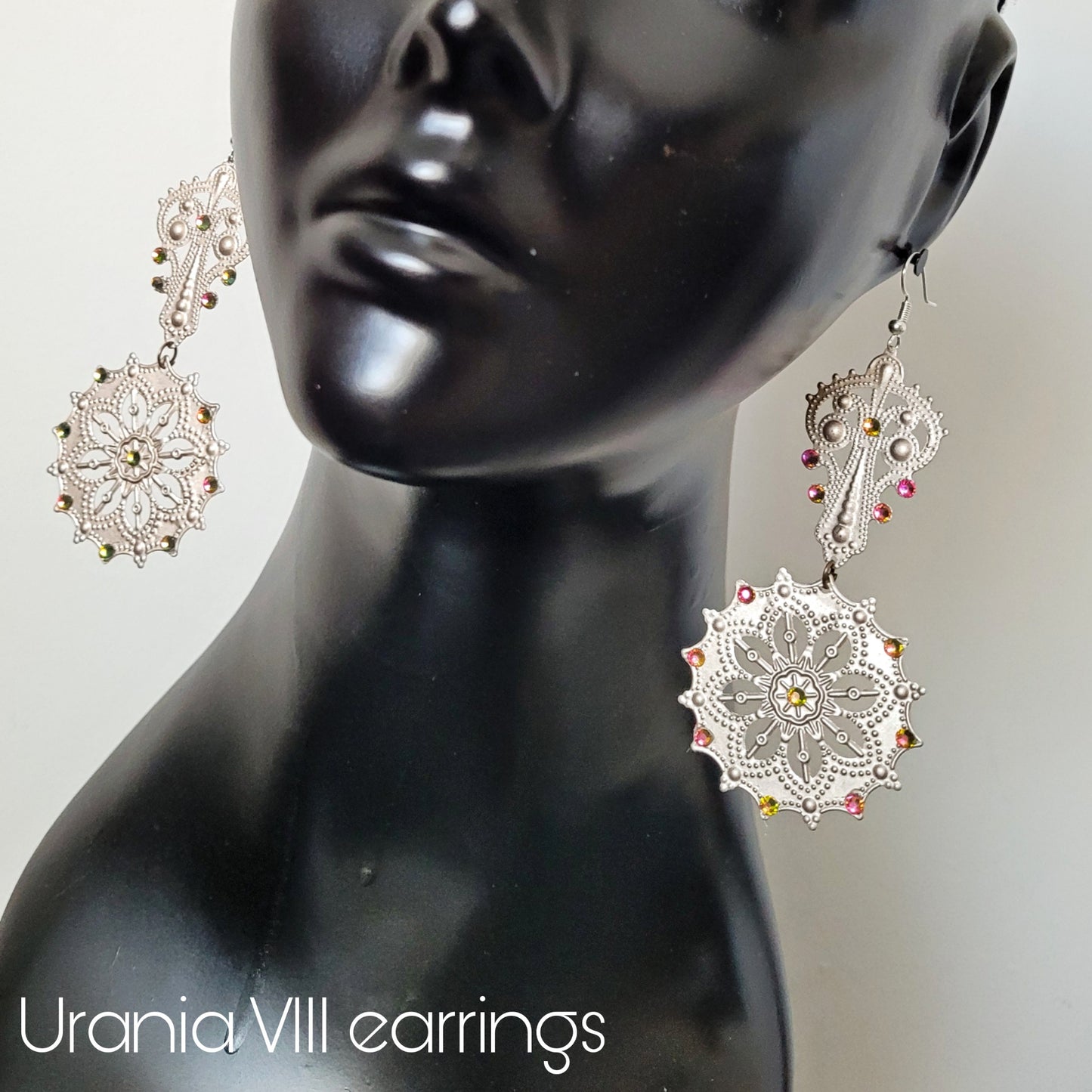Deusa ex Machina collection: The Urania earrings