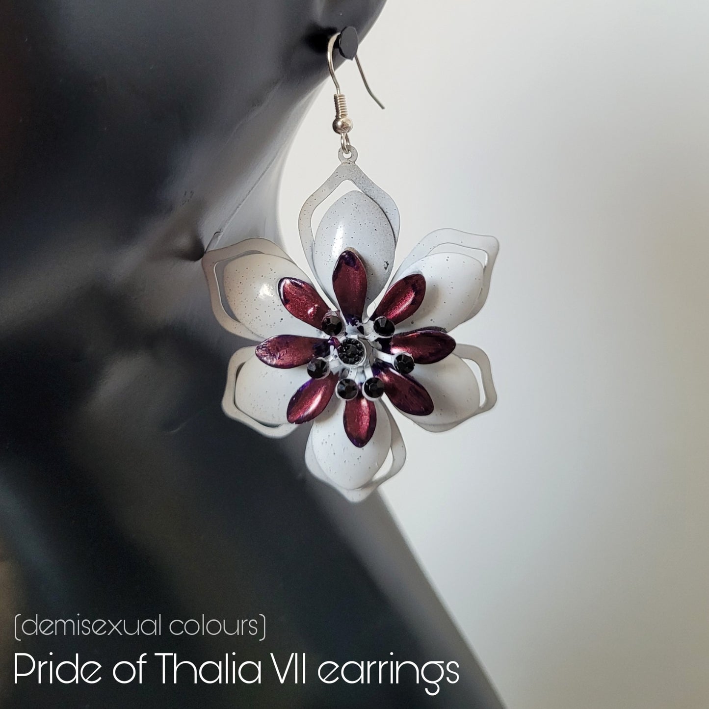 Deusa ex Machina collection: The Pride of Thalia earrings