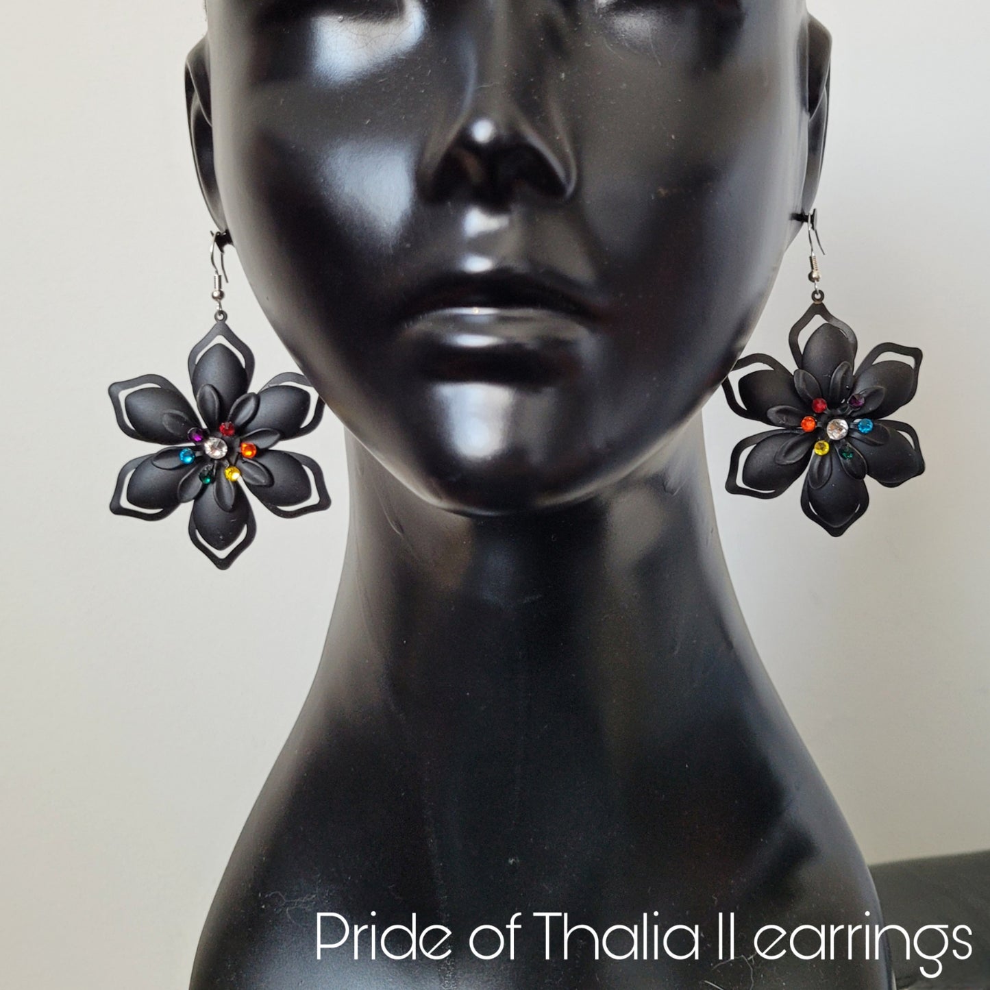 Deusa ex Machina collection: The Pride of Thalia earrings