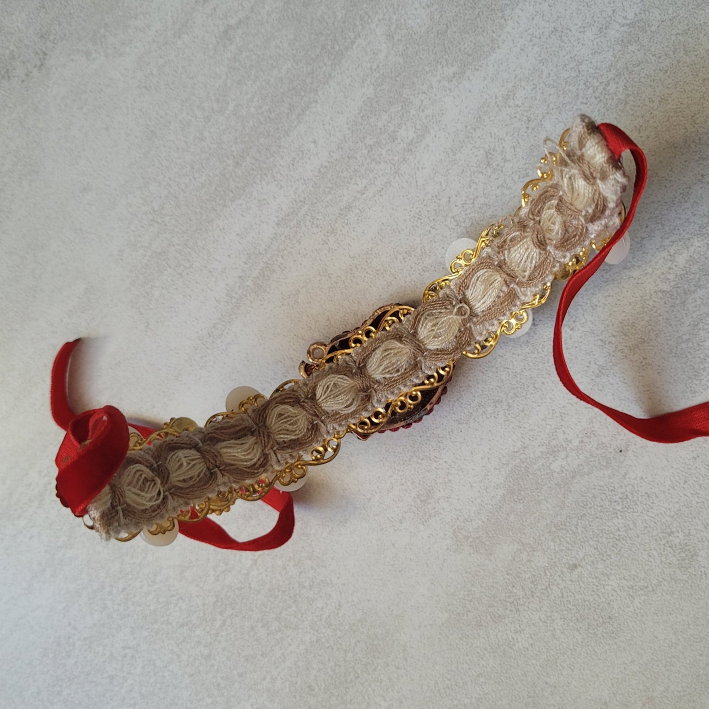 WhatEver collection: The Read My Lips metal choker with red lips, a lipstick, glass crystals and faux pearls
