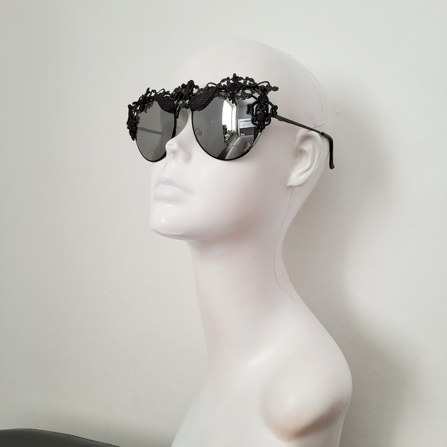 The Dark Sails Sunglasses, limited edition