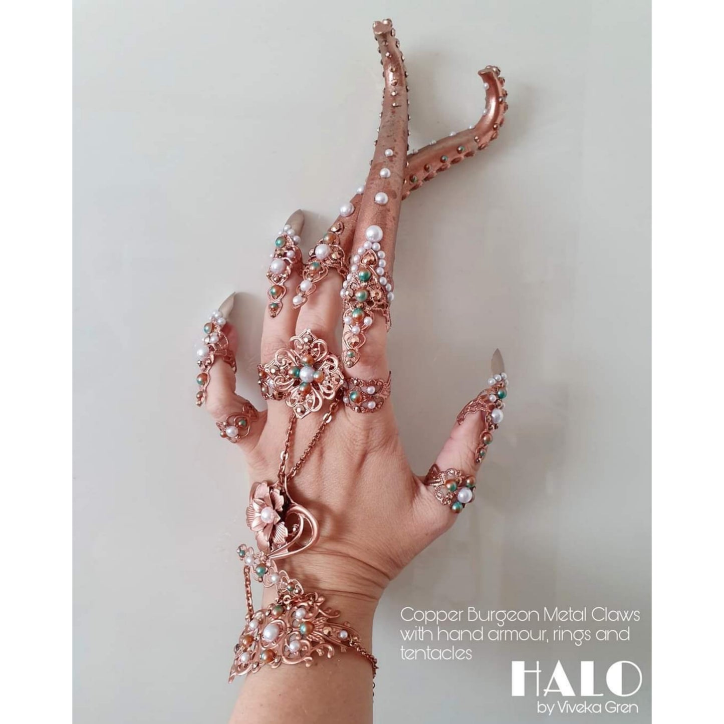 Bespoke order: Wearable art hand jewelry, full set (1 spot available for the period March - May 2024)