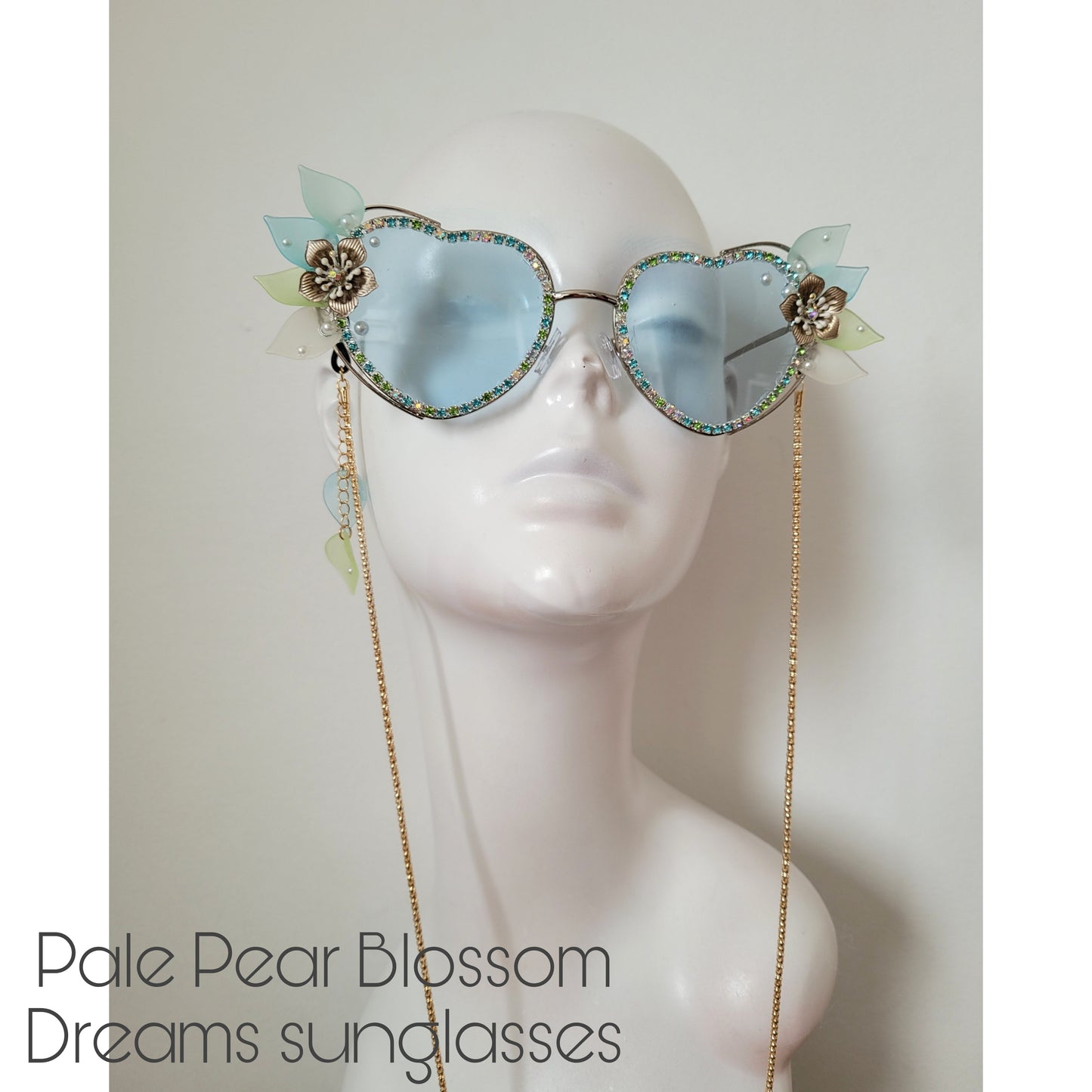 Bumblebee Dreams collection: the Pale Pear Blossom Dreams Sunglasses