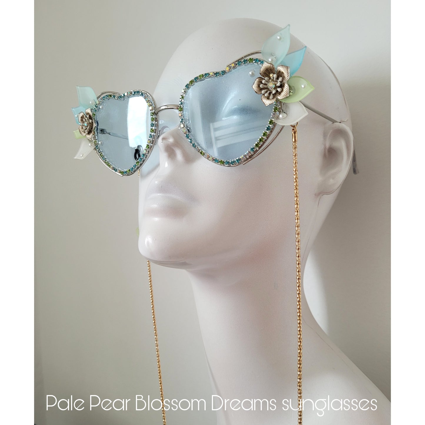 Bumblebee Dreams collection: the Pale Pear Blossom Dreams Sunglasses