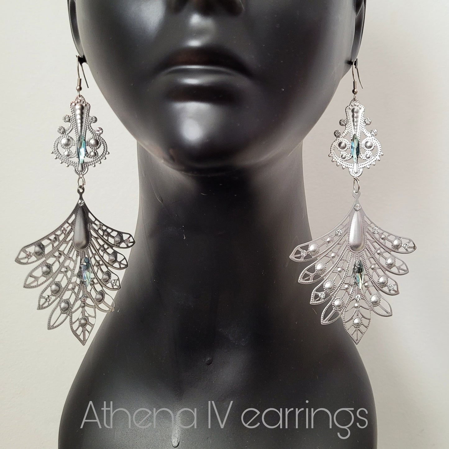 Deusa ex Machina collection: The Athena earrings (hook versions)