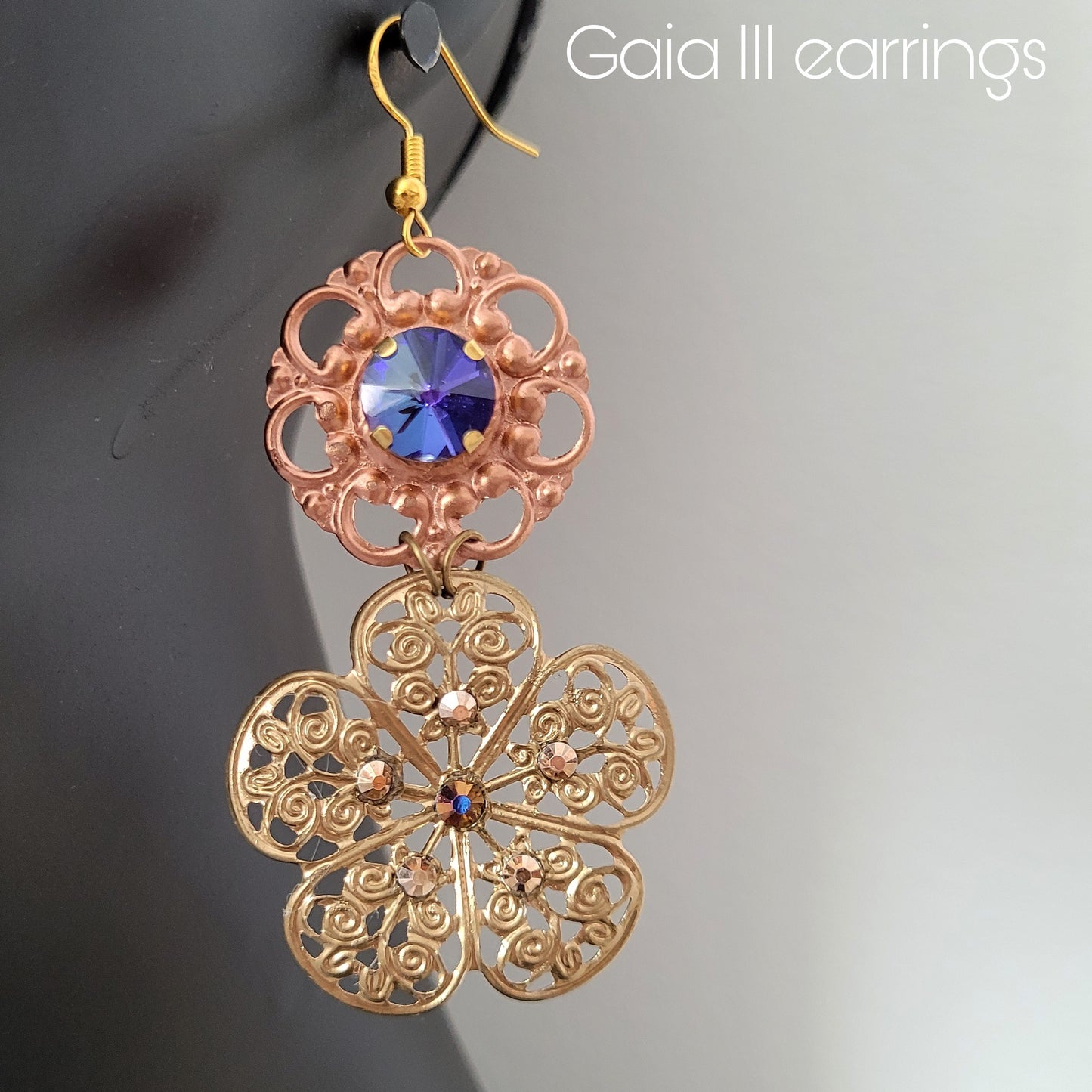 Deusa ex Machina collection: The Gaia earrings