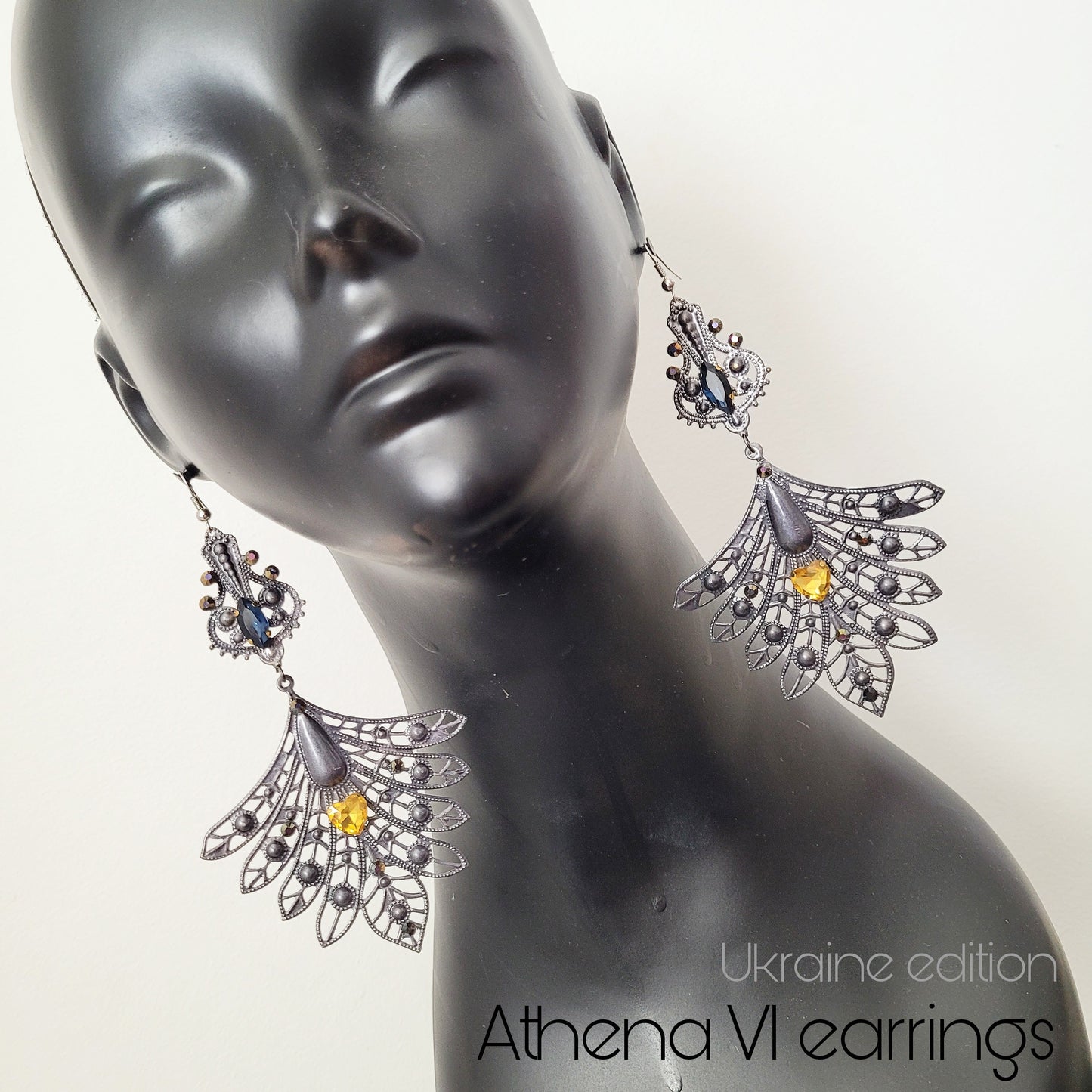 Deusa ex Machina collection: The Athena earrings (hook versions)