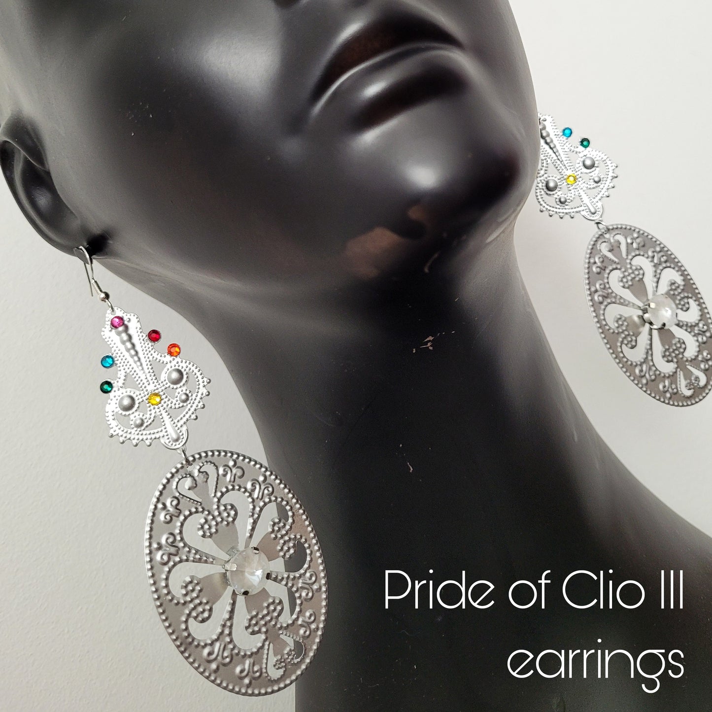 Deusa ex Machina collection: The Pride of Clio earrings