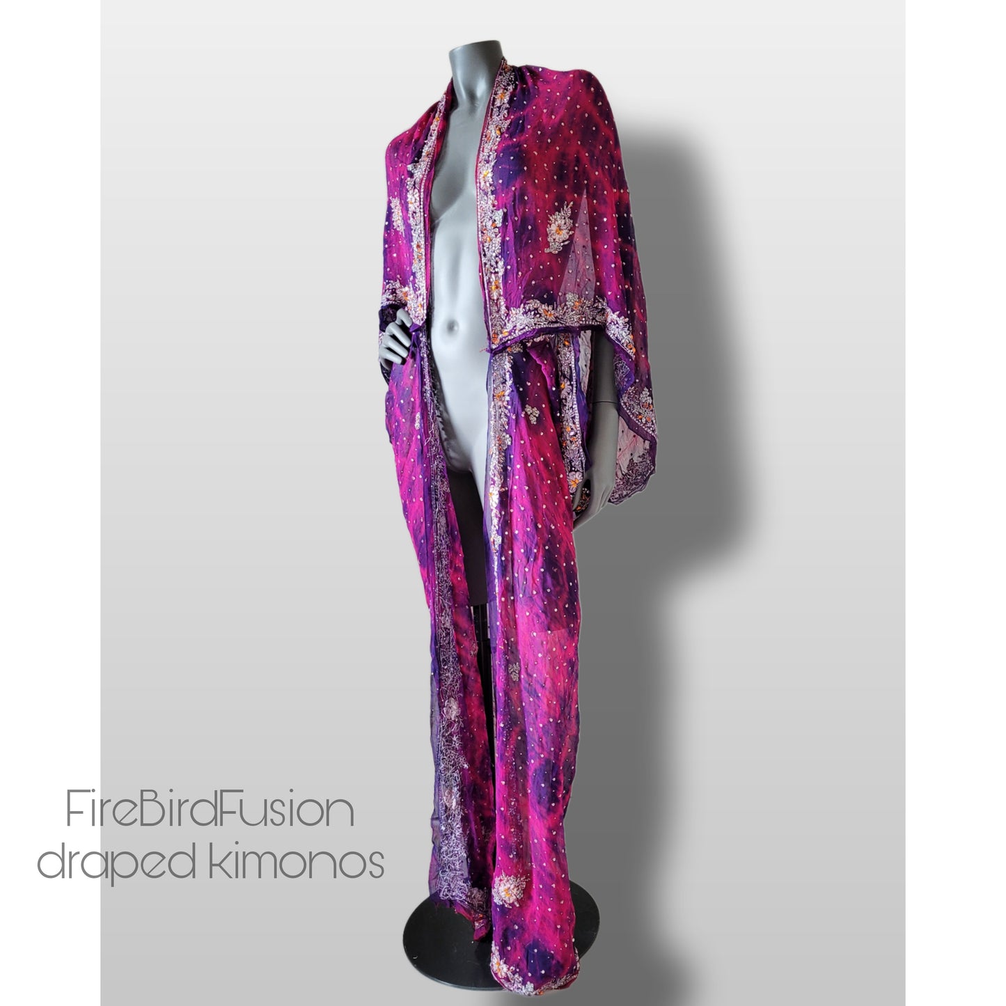 Luxurious draped kimono in pure silk, hand dyed batik in fucshia and purple with stunning embroidery (L-XL)