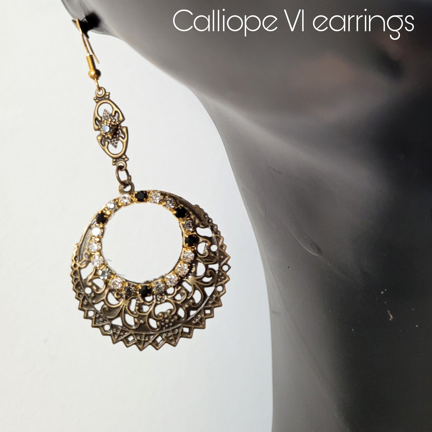 Deusa ex Machina collection: The Calliope earrings