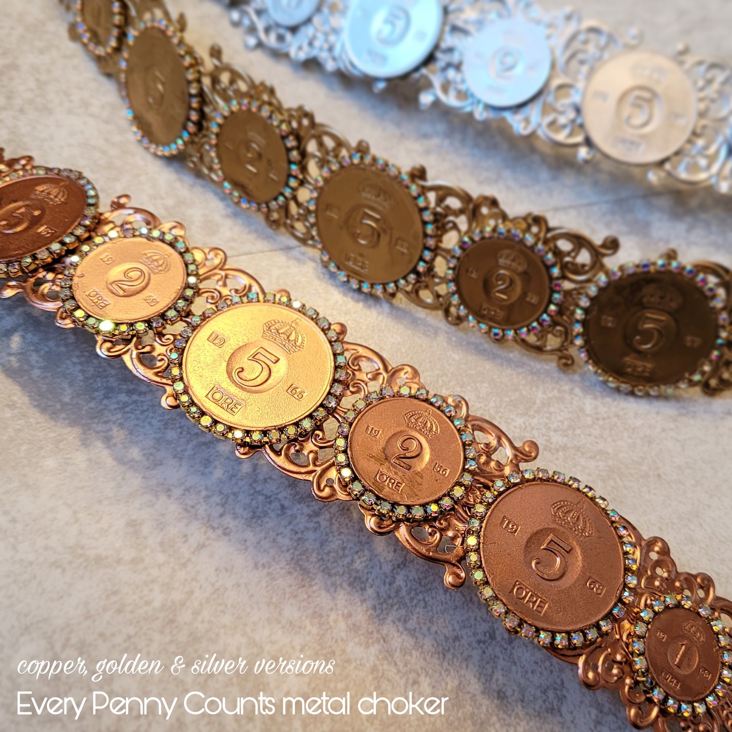 Every Penny Counts Metal Choker, golden version