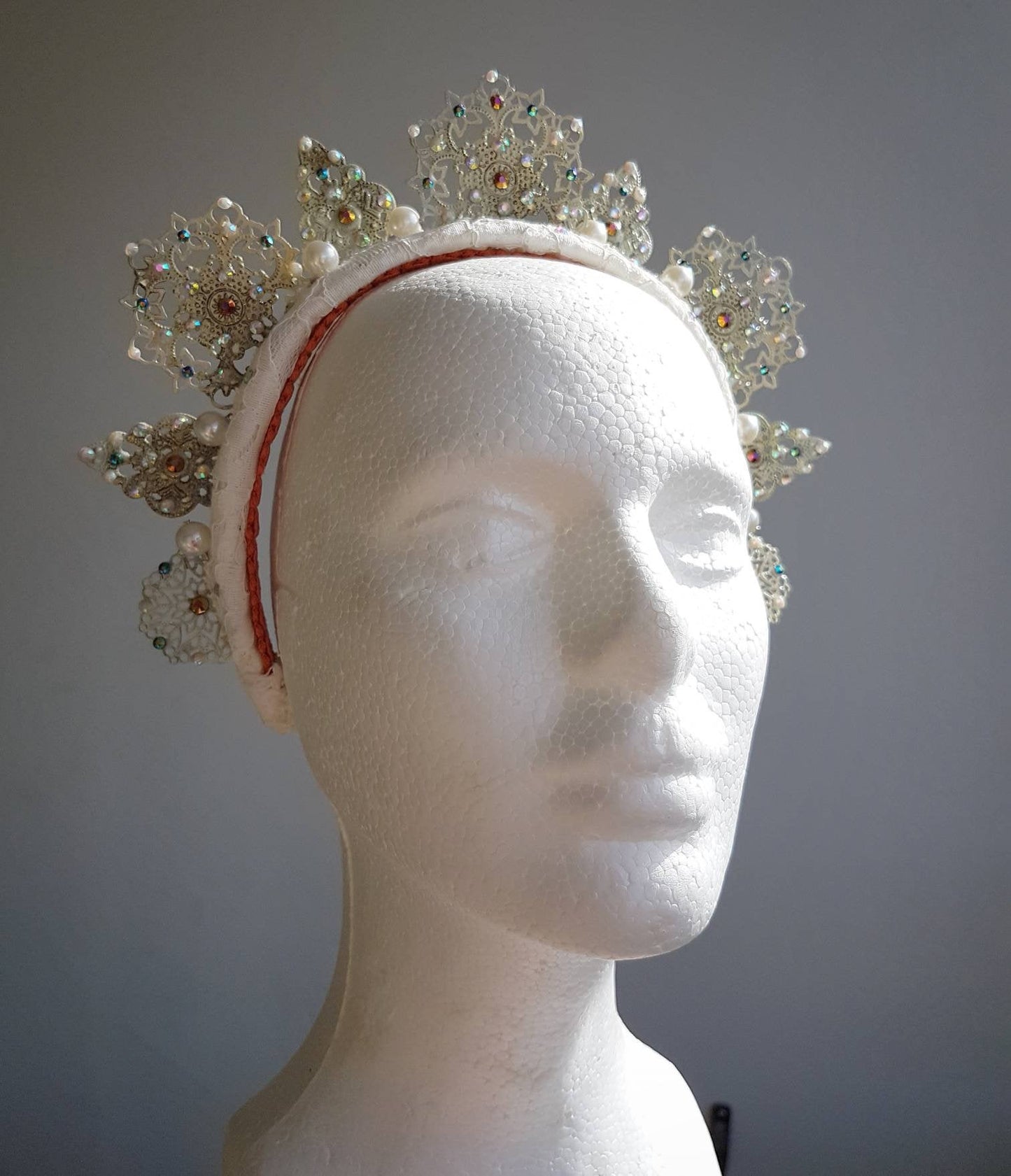 The Pearl of The Ocean (Bridal) Crown