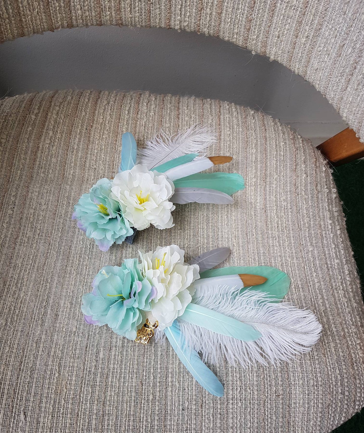 The Tropical Soda Hair Flowers