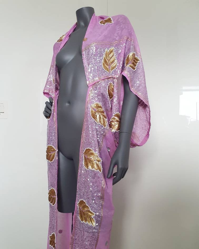 Draped kimono in cold light pink with elaborated hand embrodery in silver, golden sequins and white beads (M-L)