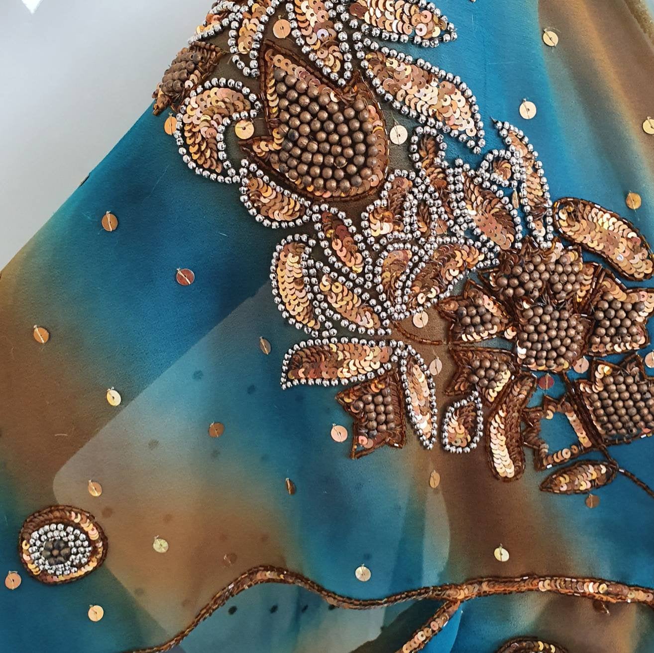 Draped kimono in teal and brown with elaborated hand embroidery with bronze sequins and beads (M-L)