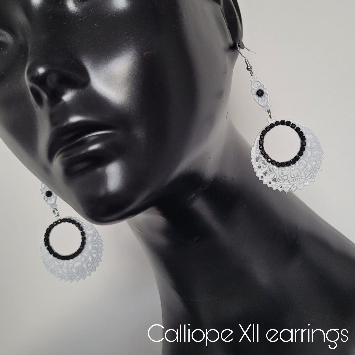Deusa ex Machina collection: The Calliope earrings