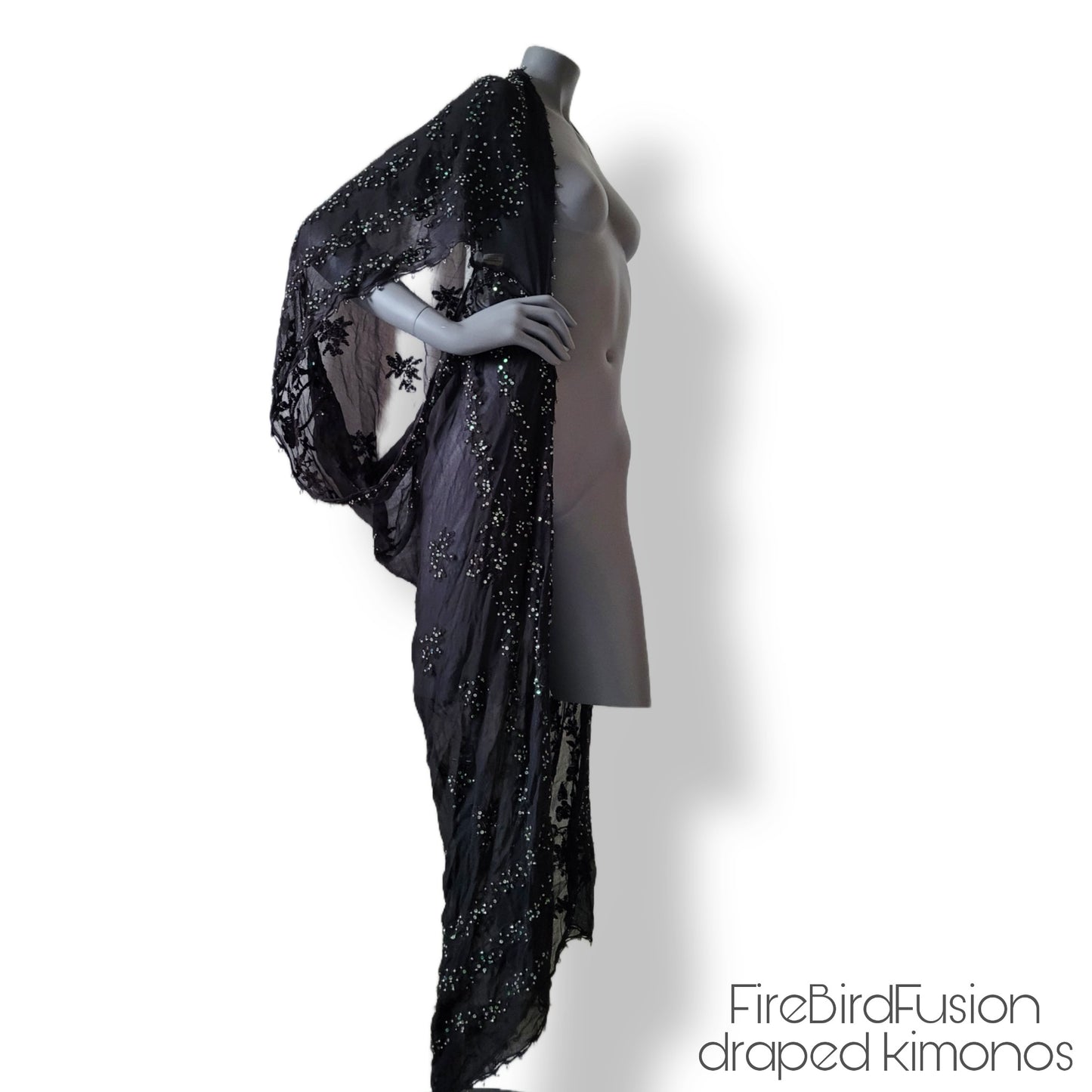 Draped kimono black with subtle irredecent embroidered pattern (M)