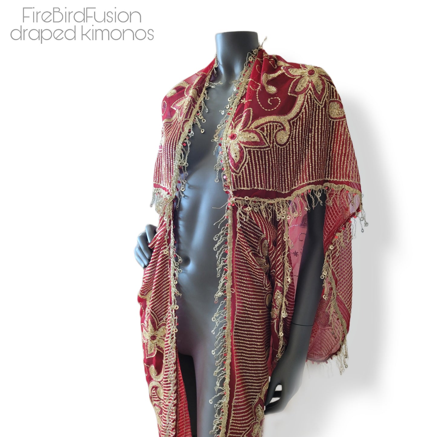 Draped short kimono in red with golden embroidery and fringe trim (S)