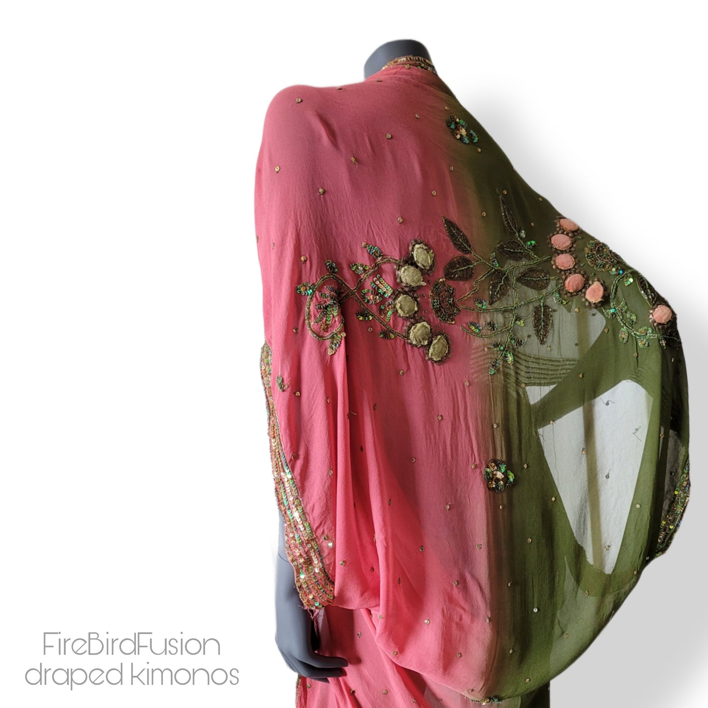 Draped kimono in warm pink and moss green with velvet appliques and beautiful embroidery (S-M)