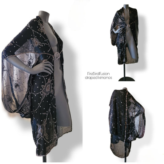 Draped kimono in black with golden embroidery (S)