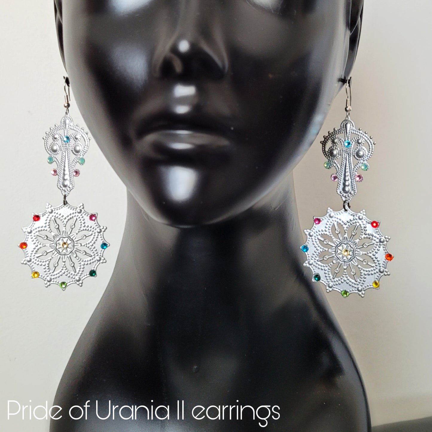 Deusa ex Machina collection: The Pride of Urania earrings