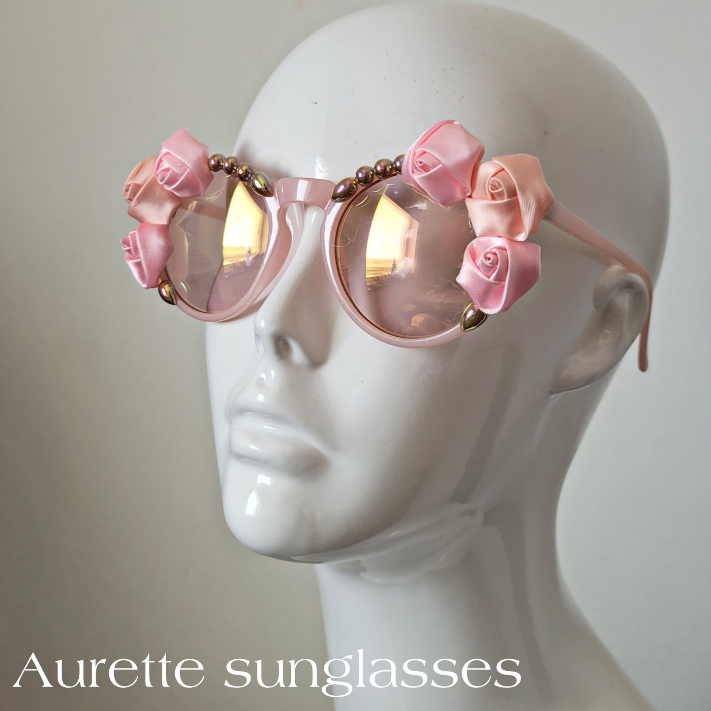 Á vallians coeurs riens impossible Collection: The Aurette sunglasses