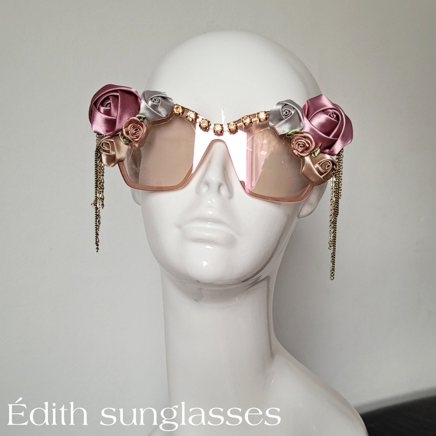 Á vallians coeurs riens impossible Collection: The Édith sunglasses