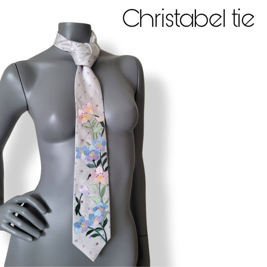 Suffragettes collection: Christabel tie, vintage light gray silk necktie with lavender dots adorned with embroidered flower appliques and sparkling glass crystals in various pastel shades and sizes
