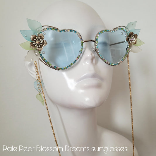 Bumblebee Dreams collection: the Pale Pear Blossom Dreams Sunglasses