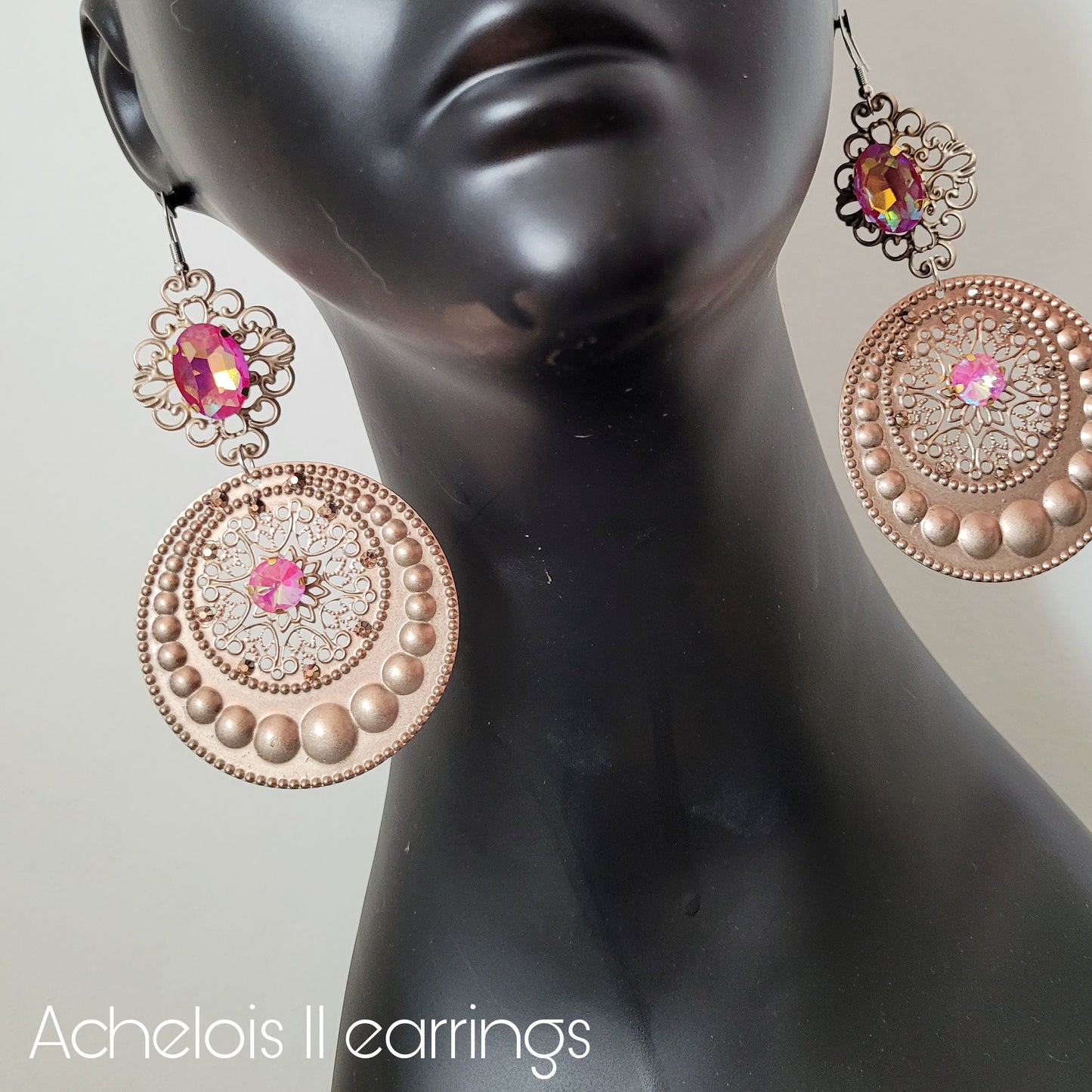 Deusa ex Machina collection: The Achelois earrings