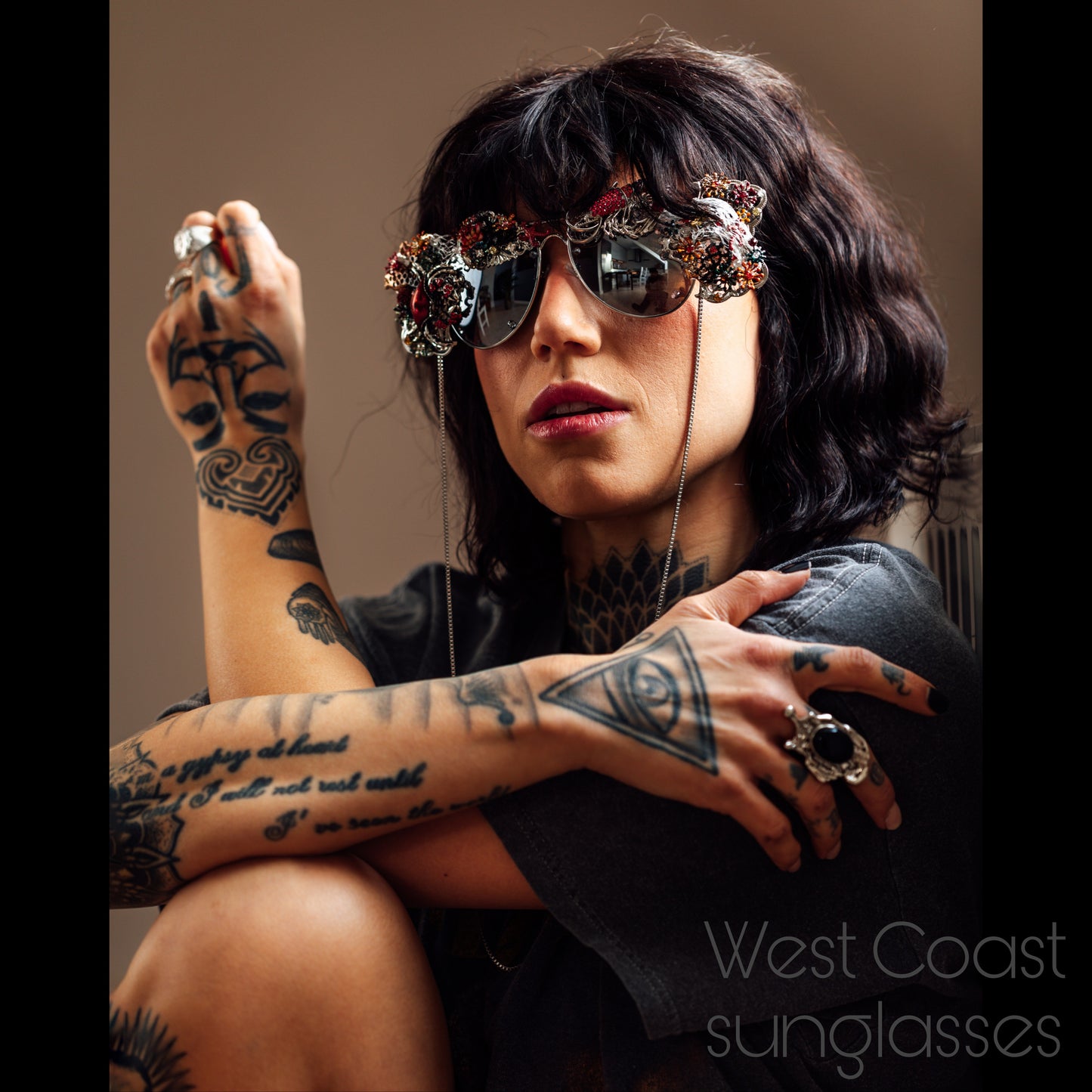 Shifting Depths collection: the West Coast showpiece sunglasses