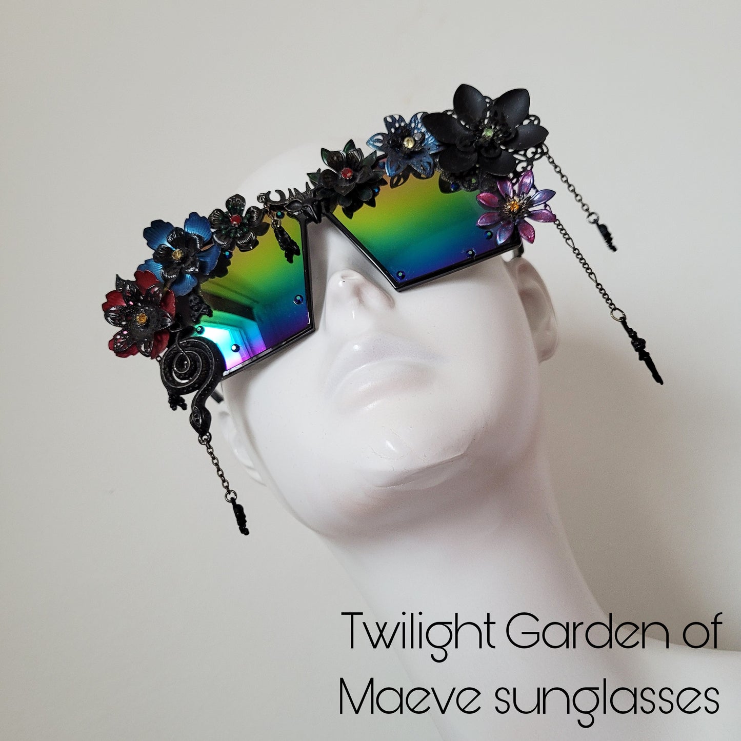 Garden of Maeve collection: The Twilight Garden of Maeve showpiece sunglasses