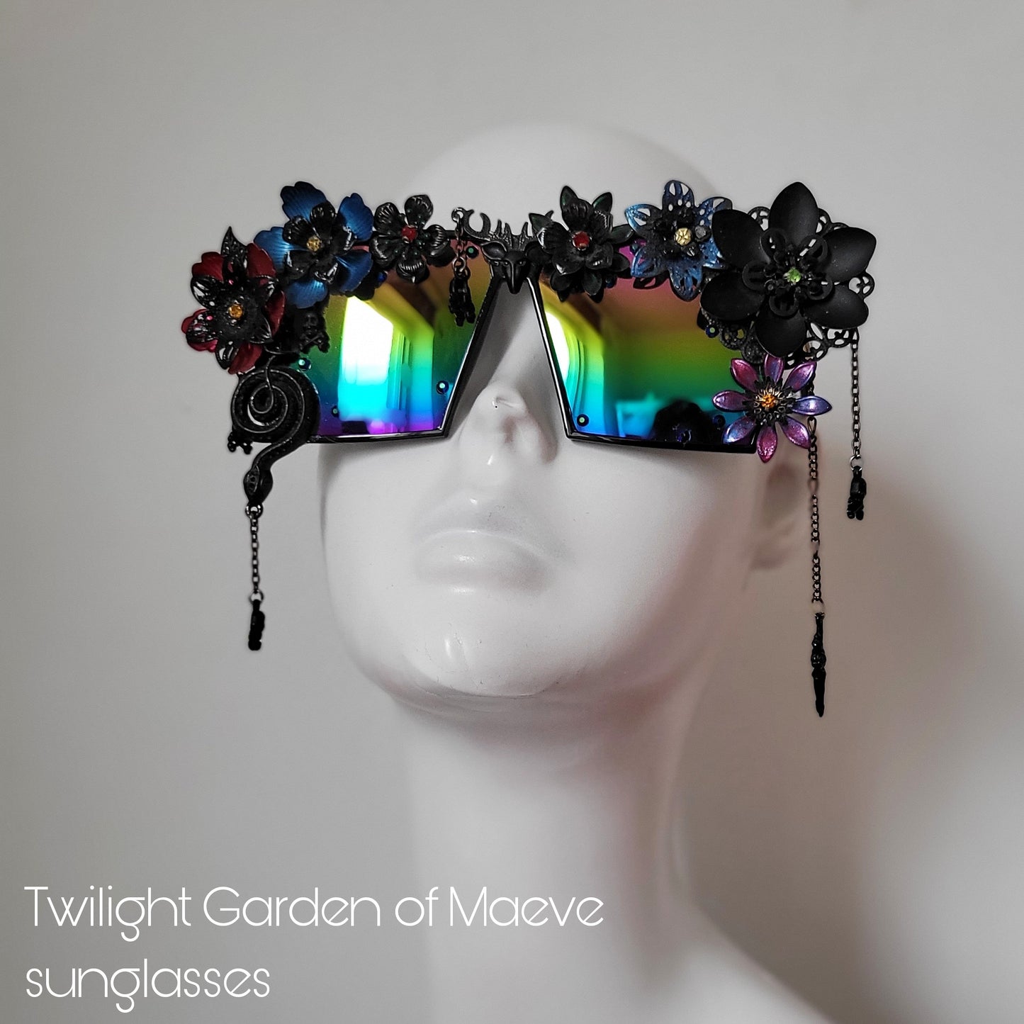 Garden of Maeve collection: The Twilight Garden of Maeve showpiece sunglasses