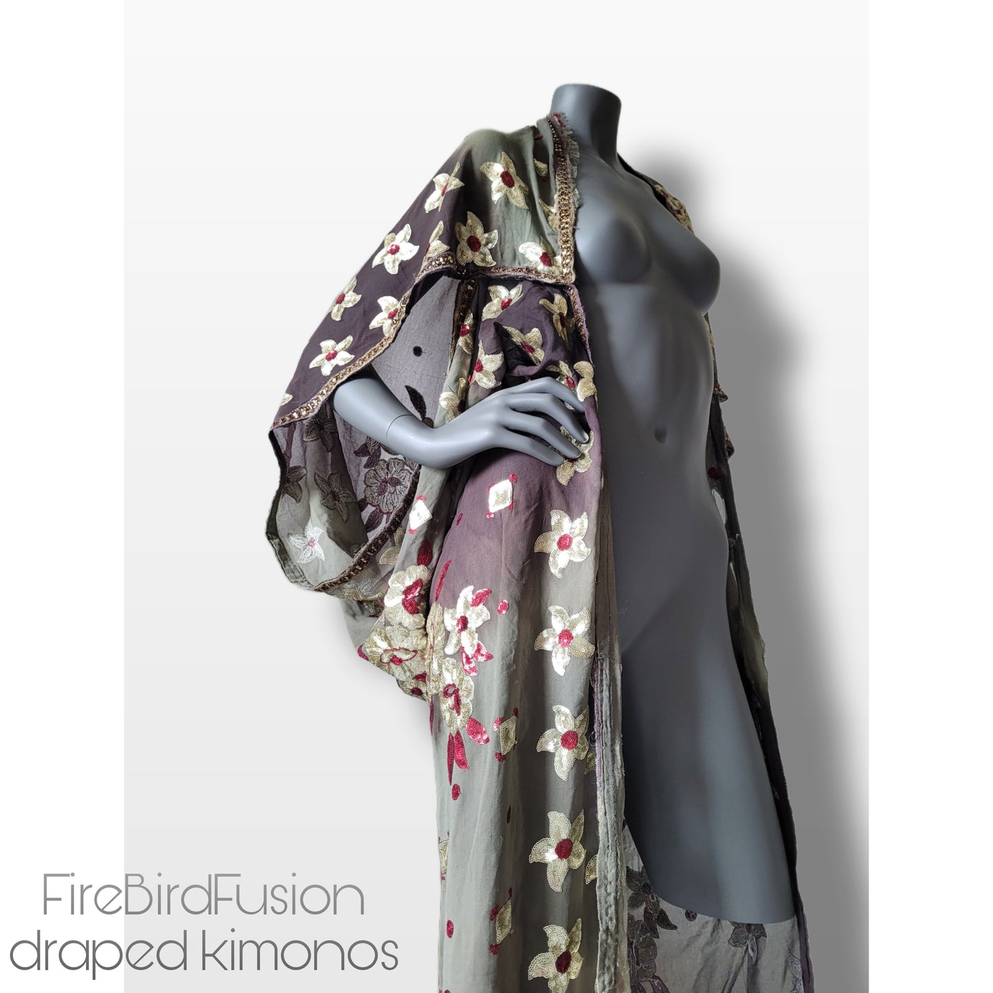 Draped ombre kimono with elaborated hand embrodery in warm silver and wine red (M)